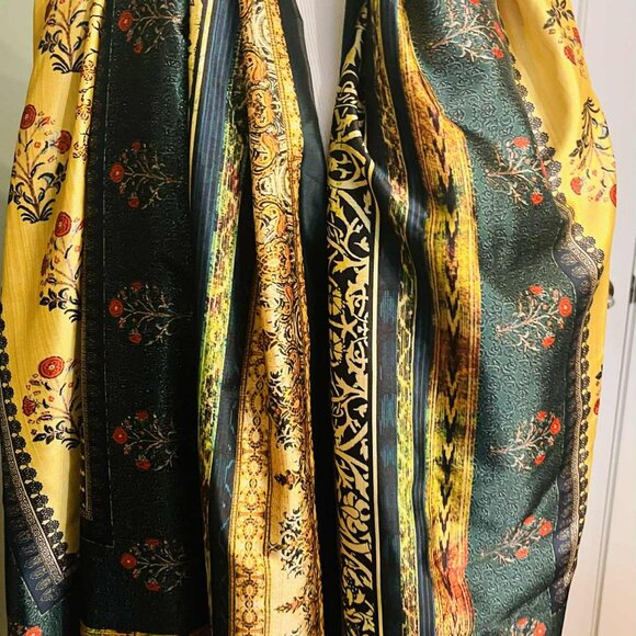 🖤 Vintage Italian Grand Scarf — Museum Quality 1990s - Picture 3 of 8